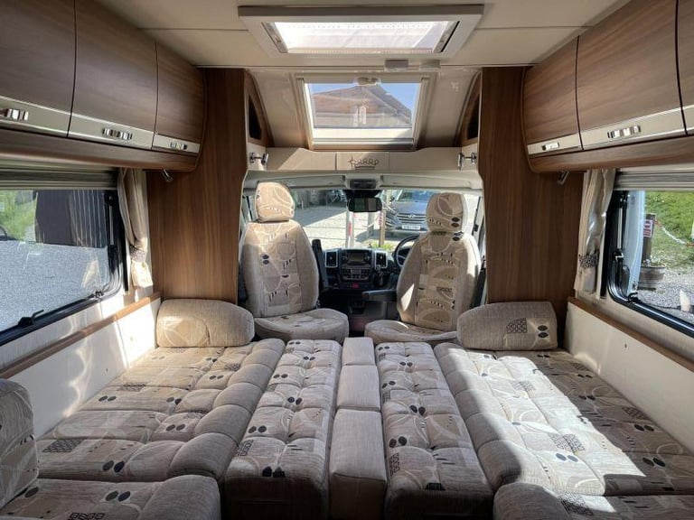 Elddis Majestic 275