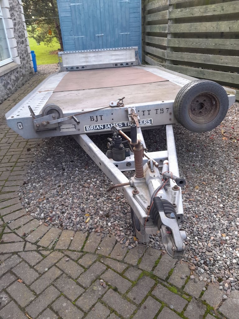 Brian James Triple axle car transporter