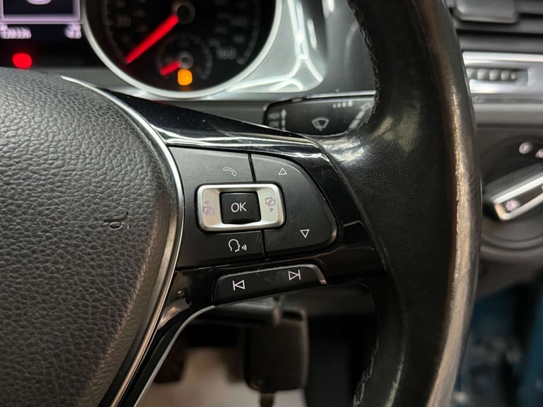 2017 Volkswagen Golf 1.6 TDI BlueMotion Tech SE Nav Euro 6 (s/s) 5dr Hatchback Diesel Manual