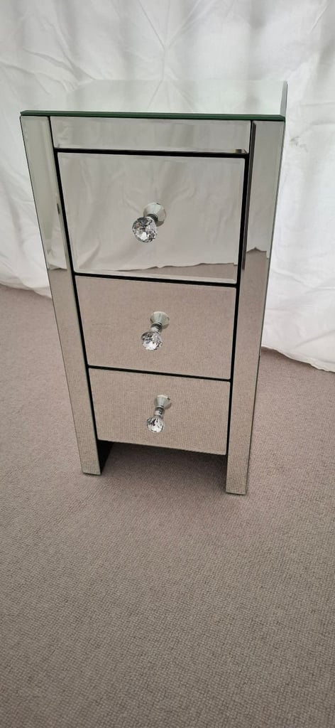 image for Small Glass Bedside Unit