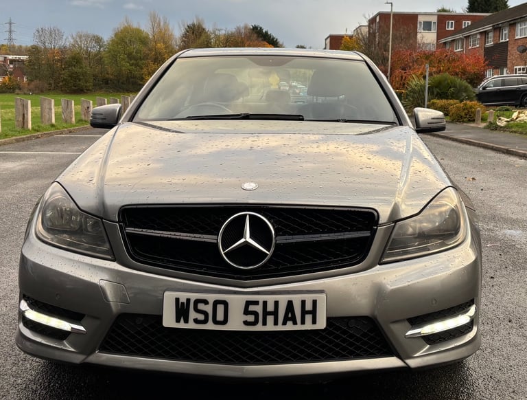 2012 Mercedes-Benz C-Class 2.1 CDI BlueEfficiency Silver | 145,741 miles | Diesel | 4-door Saloon
