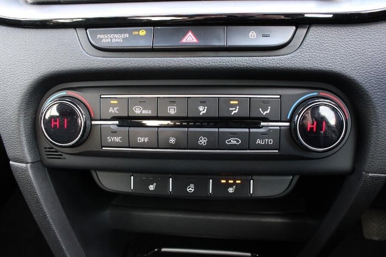 2023 Kia XCeed 1.5 T Gdi 3 Suv 5dr Petrol Manual Euro 6 (s/s) (158 Bhp) HATCHBACK Petrol Manual