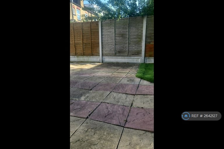 3 bedroom house in Beedell Avenue, Westcliff-On-Sea, SS0 (3 bed) (#2642127)