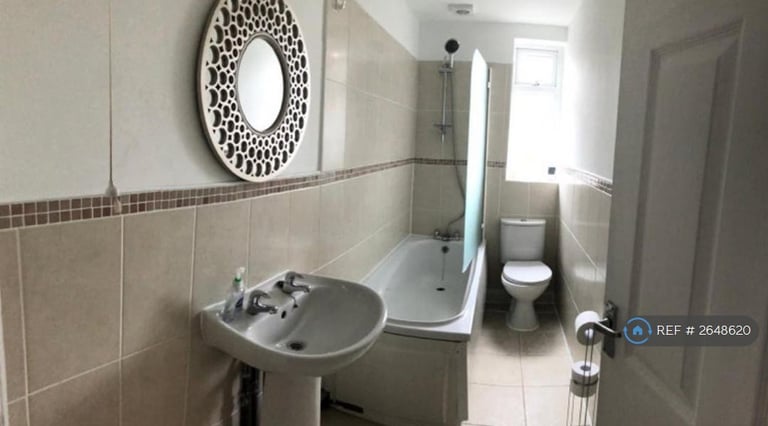 1 bedroom in Netherland, Sheffield, S10 (#2648620)