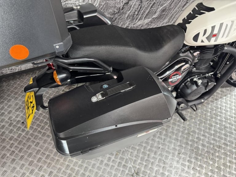 ROYAL ENFIELD HUNTER 350 2024