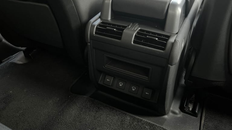 2021 Land Rover Defender Diesel Estate 3.0 D250 S 90 3dr Auto SUV Diesel Automatic