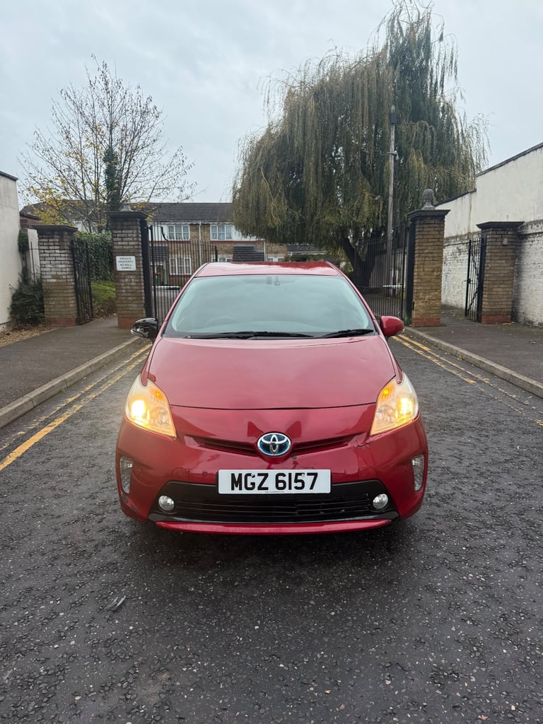 2012 TOYOTA PRIUS T4 1.8 HYBRID AUTOMATIC UK MODEL FULL LOADED SPEC 
