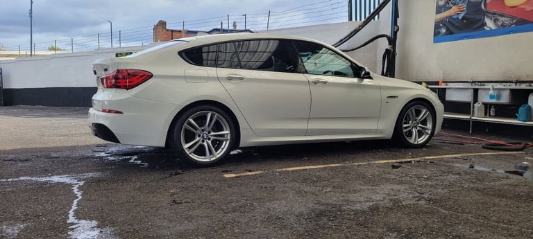 image for BMW, 5 SERIES, Hatchback, 2015, Semi-Auto, 1995 (cc), 5 doors