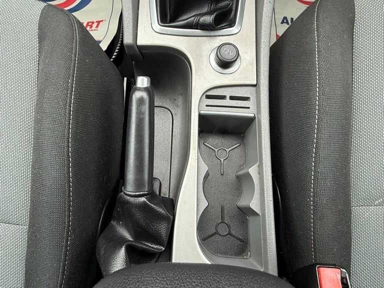 2009 09 FORD FOCUS 1.6 ZETEC HATCHBACK 5DR PETROL MANUAL (161 G/KM, 99 BHP)