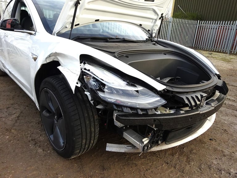 2020 70 REG TESLA MODEL 3 STANDARD RANGE + ELECTRIC AUTO DAMAGED SALVAGE