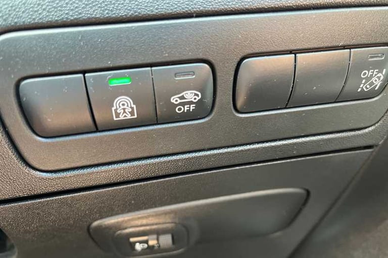 2023 Citroen C3 Aircross 1.2 PureTech 110 Shine 5dr MPV PETROL Manual