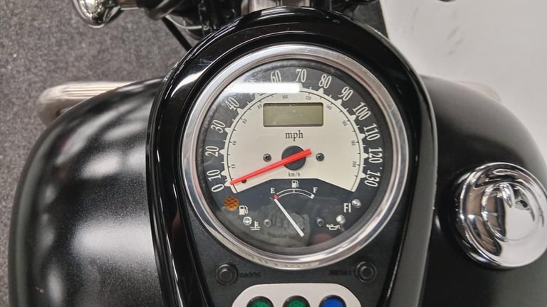 KAWASAKI VN900 CUSTOM ** GREAT CONDITION, SERVICE HISTORY, WARRANTY **