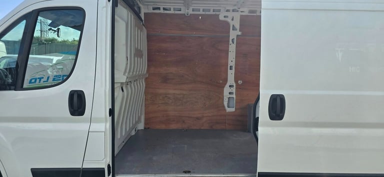2020 Citroen Relay 35 L2H2 ENTERPRISE MWB 2.2 BLUEHDI 140ps EU6 S/S Panel Van Diesel Manual