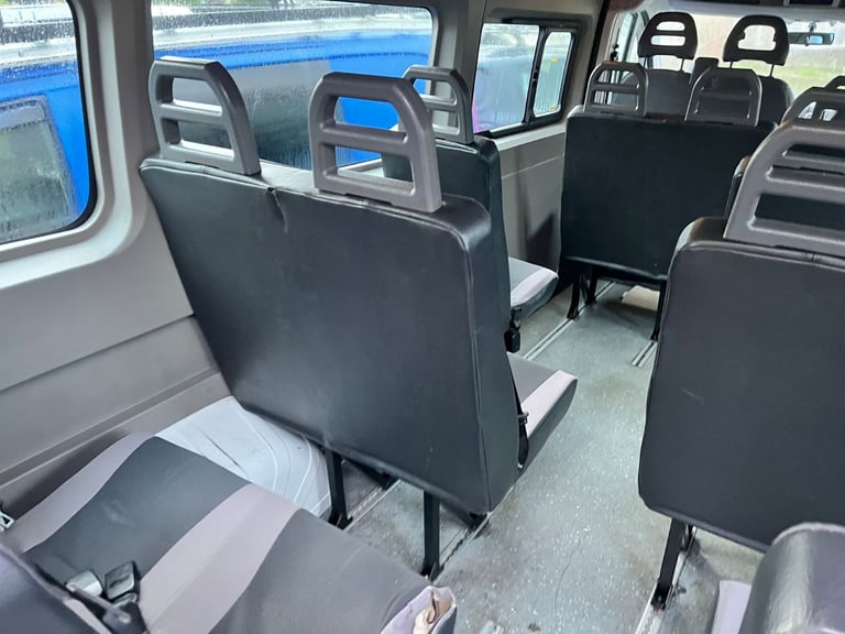 image for 14 mini bus seats