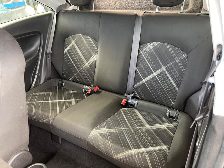 2015 Vauxhall Corsa 1.4i ecoTEC Limited Edition Euro 6 3dr HATCHBACK Petrol Manual