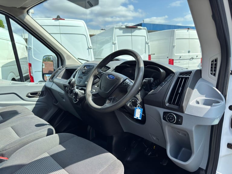 2019 Ford Transit 2.0 350 EcoBlue Trend Crew Van RWD L4 H3 Euro 6 6dr PANEL VAN Diesel Manual