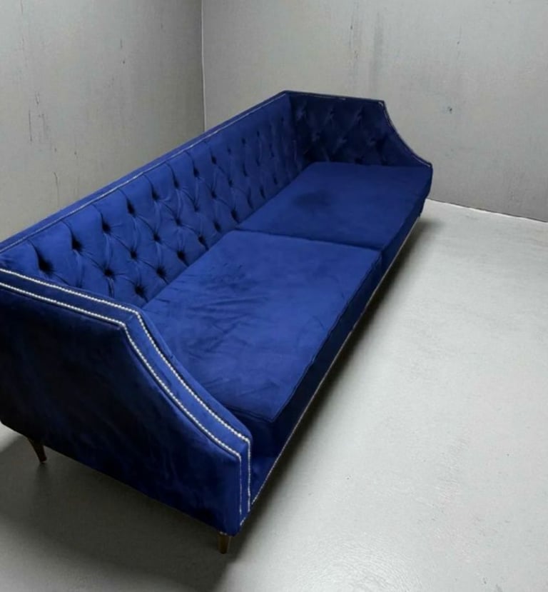 Beautiful barely used large 4 seater Navy blue velvet sofa