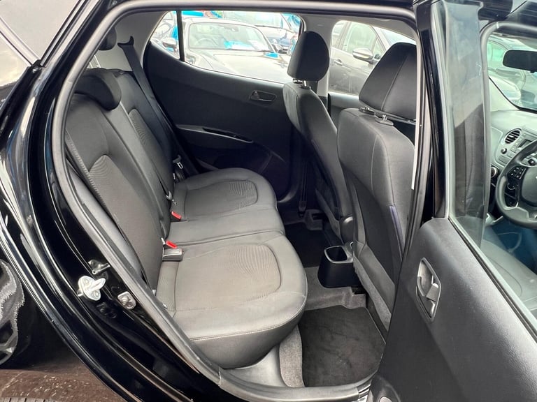 2017 Hyundai i10 1.0 SE Euro 6 5dr HATCHBACK Petrol Manual