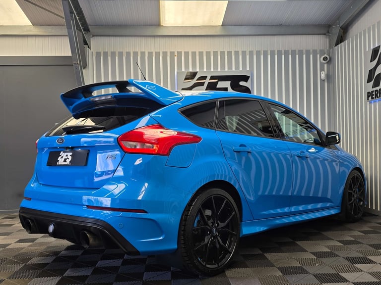 2017 Ford Focus 2.3T EcoBoost RS Hatchback 5dr Petrol Manual AWD Euro 6 (s/s) (350 ps) Hatchback ...
