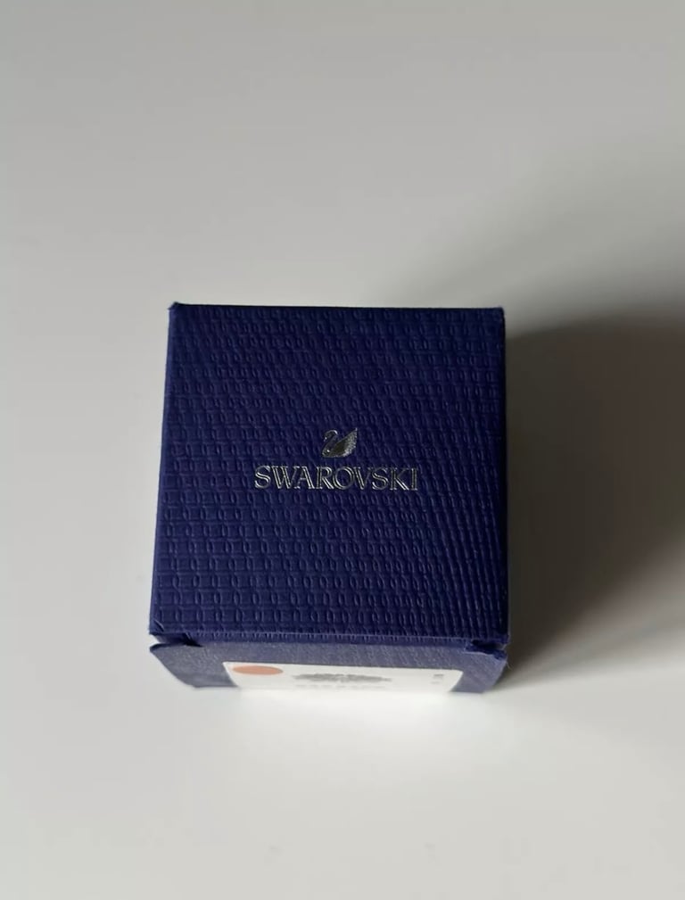 Swarovski Ring Size 52
