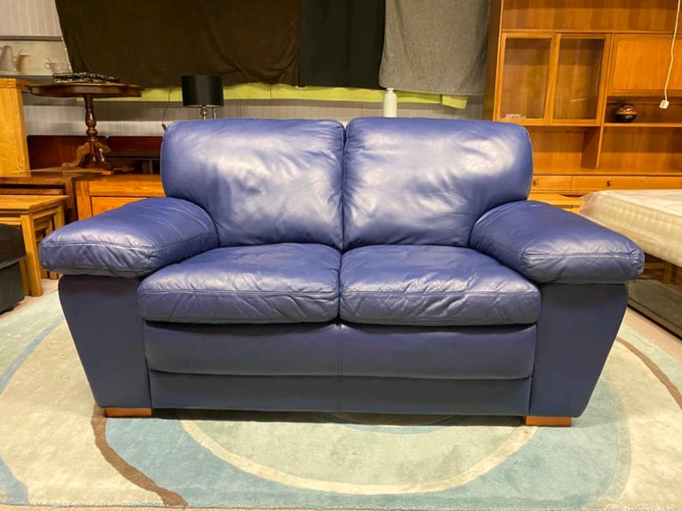 Lovely Blue Leather 2 Seater Sofa EXCELLENT CONDITION