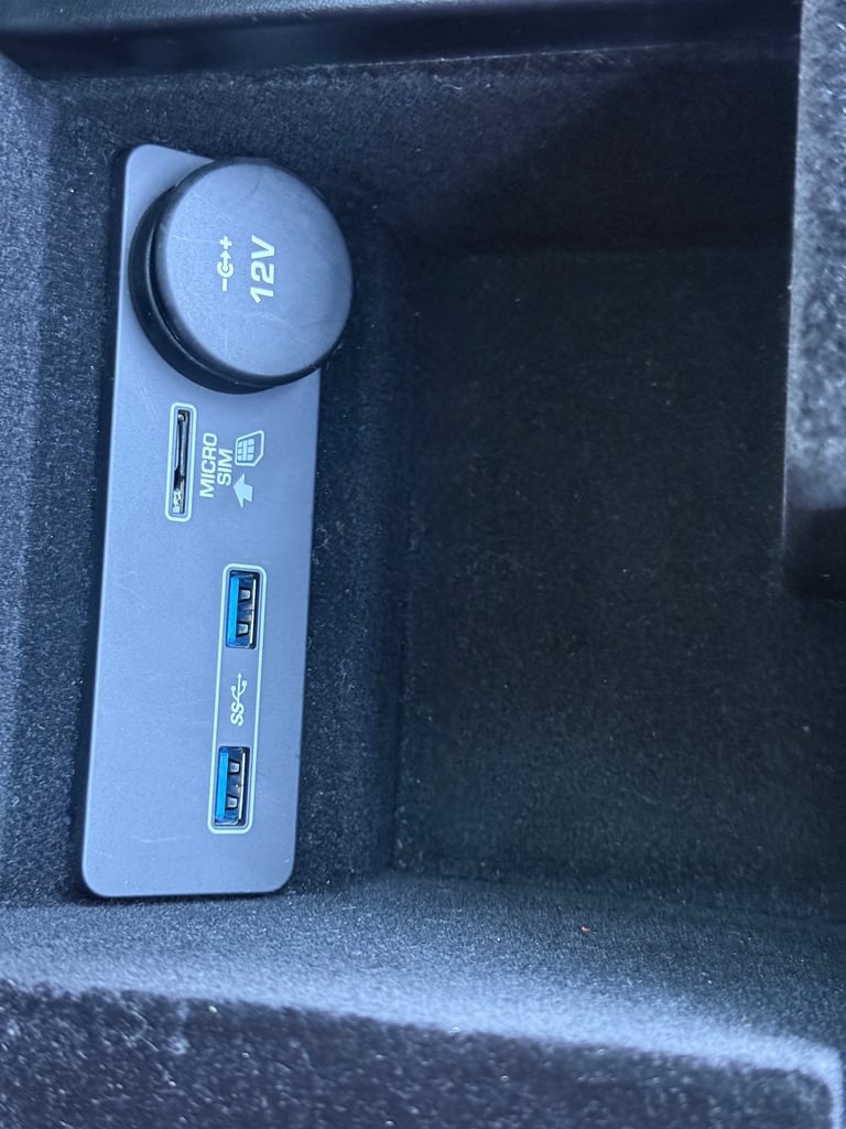 2018 Jaguar F-Type 2.0 I4 COUPE AUTO, 33000 MILES, 1 OWNER, FULL JAG HISTORY. COUPE Petrol Automatic