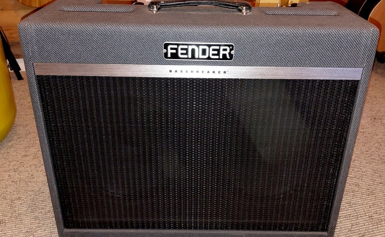Fender Bassbreaker 18/30  Combo.