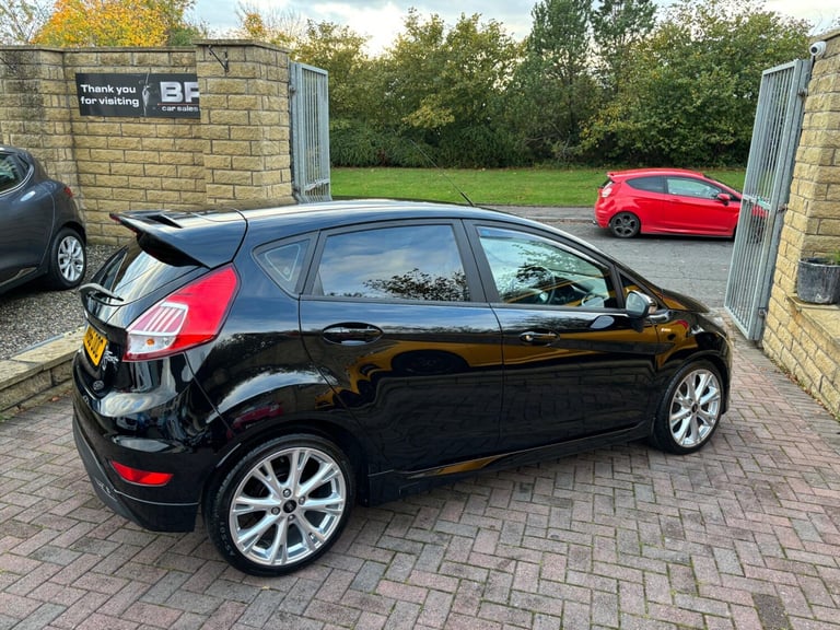 2017 Ford Fiesta 1.0T EcoBoost ST-Line Euro 6 (s/s) 5dr HATCHBACK Petrol Manual