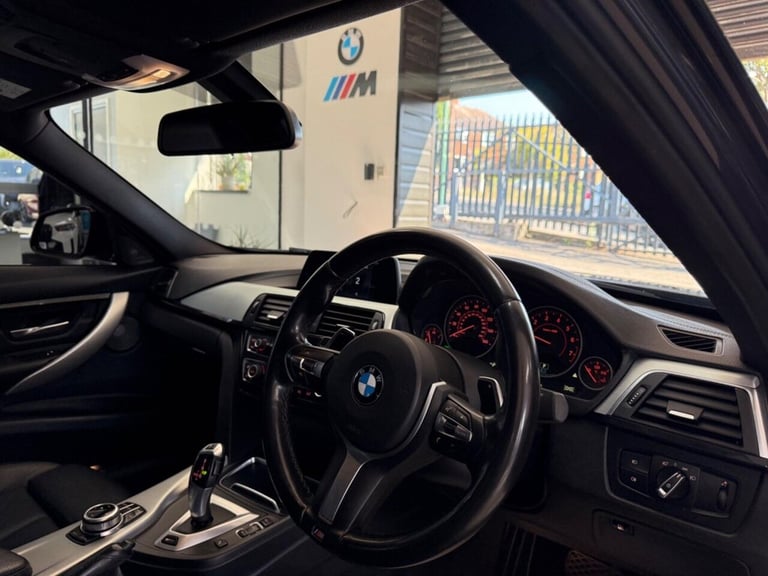 2018 BMW 3 Series 330e M Sport 4dr Step Auto SALOON PETROL/ELECTRIC Automatic