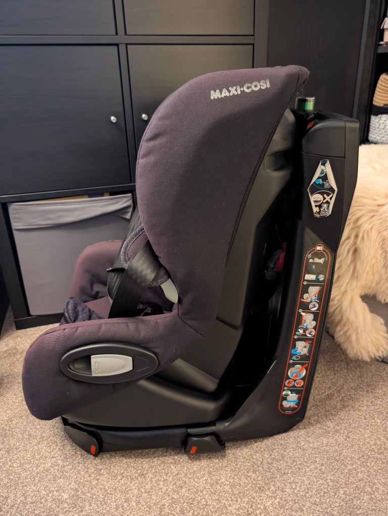 Maxi Cosi Axiss Child Car Seat