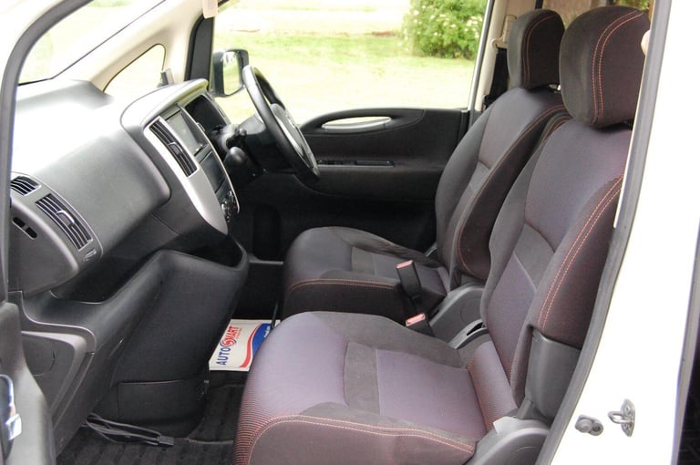 NISSAN SERENA HIGHWAYSTAR V SELECTION 2010 Petrol Automatic in White