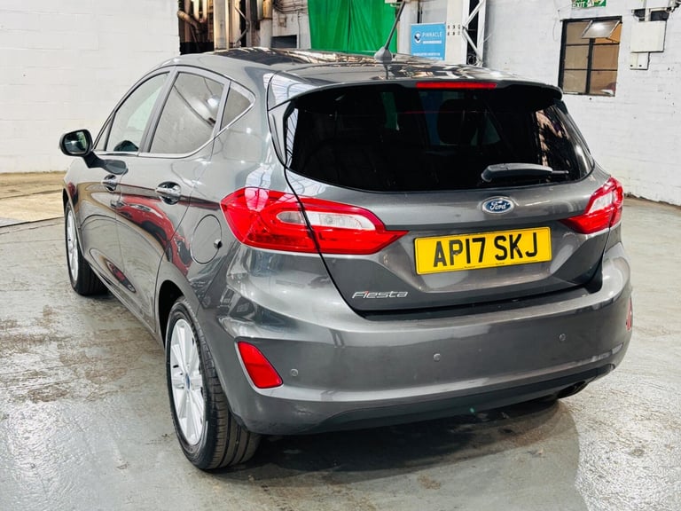 2017 Ford Fiesta 1.0T EcoBoost Titanium Euro 6 (s/s) 5dr HATCHBACK Petrol Manual