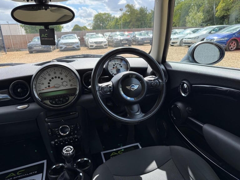 MINI HATCH 1.6 Cooper D Pimlico Euro 5 (s/s) 3dr 2011