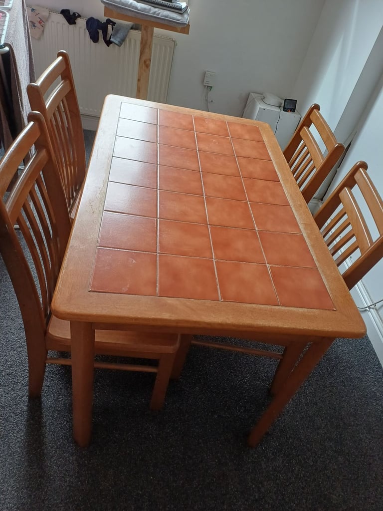 image for Oak table and 4 chairs