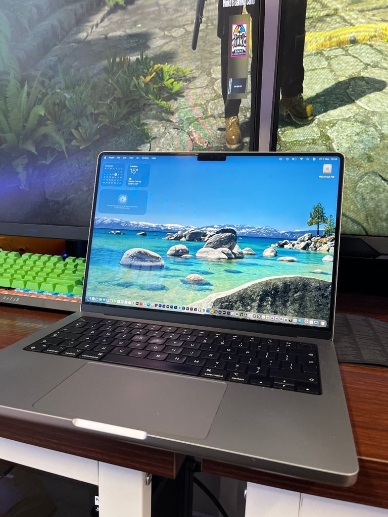 14'' Apple MacBook PRO Core M1 16GB Ram 1TB SSD Logic Pro 11 Ableton 12 Adobe 2025 Final Cut Pro X