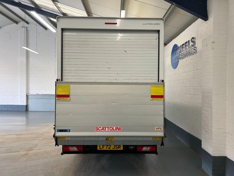 2023 Ford Transit 2.0 350 EcoBlue Leader FWD L4 Euro 6 (s/s) 2dr Luton Diesel Manual