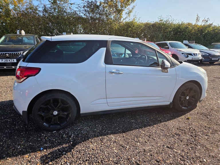 2011 Citroen DS3 1.6 e-HDi Airdream DStyle Euro 5 (s/s) 3dr Diesel