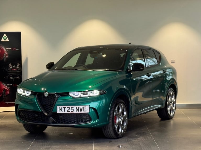 2025 Alfa Romeo Tonale 1.3 PHEV Tributo Italiano 5dr Auto Hatchback Petrol Parallel PHEV Automatic