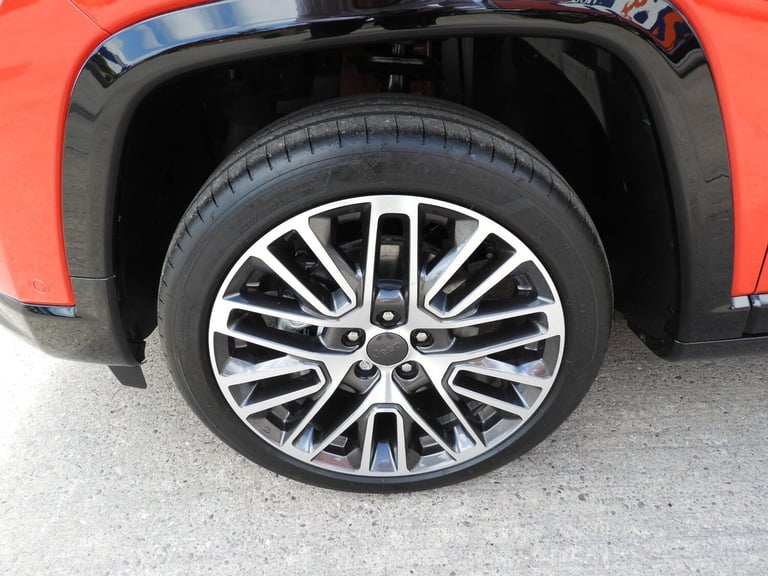 2025 Jeep Compass Summit 1.5 E-hybrid 130hp Dct ESTATE Petrol/Electric Hybrid Automatic