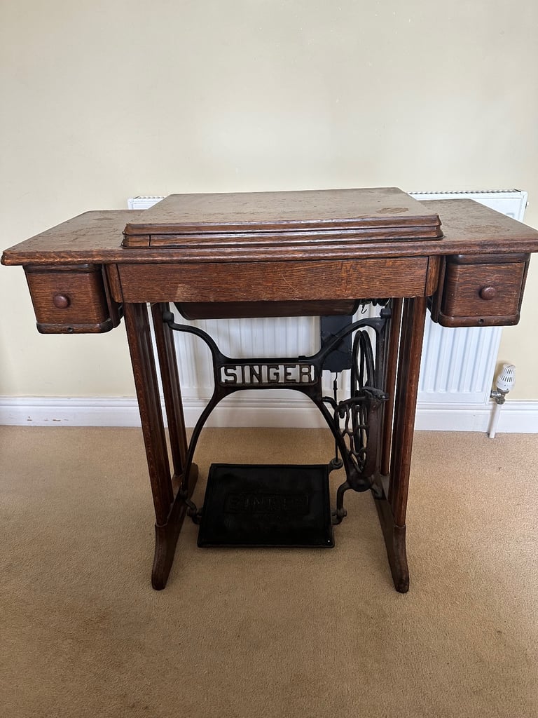 image for Antique Singer sewing machine 