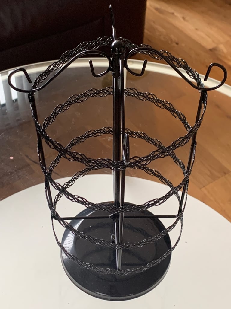 image for Rotating earring holder 