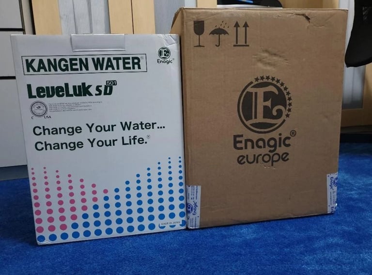 Leveluk Enagic Kangen SD501 water ioniser machine