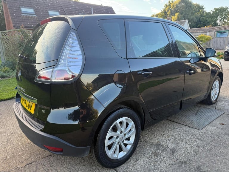 RENAULT SCENIC 1.5 dCi ENERGY Dynamique TomTom Euro 5 (s/s) 5dr 2014