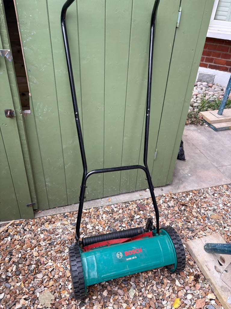 Bosch AHM 38G manual lawn mower 