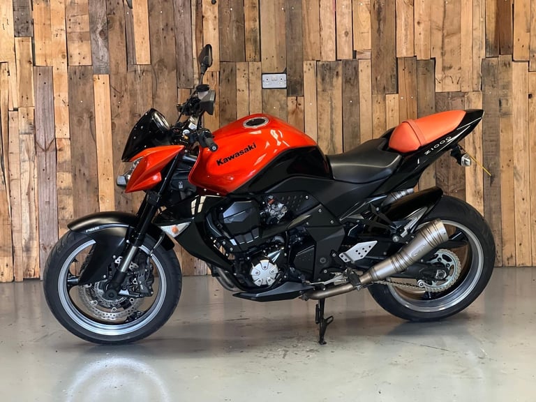 Kawasaki Z1000 ABS 2009 Lots of extras!