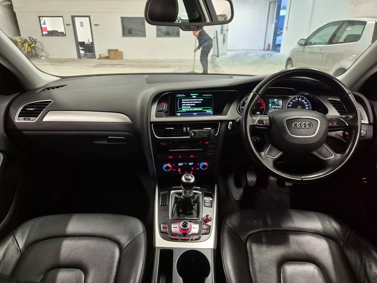 2013 Audi A4 2.0 TDI SE Technik Euro 5 (s/s) 4dr SALOON Diesel Manual