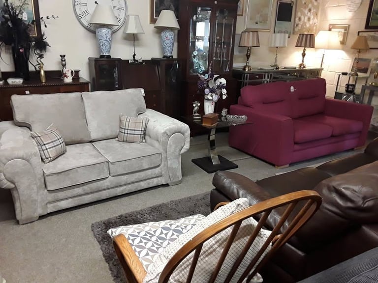 Heavy mirrored glass sideboard Copley Mill Low Cost Moves 2nd Hand Furniture STALYBRIDGE SK15 3DN