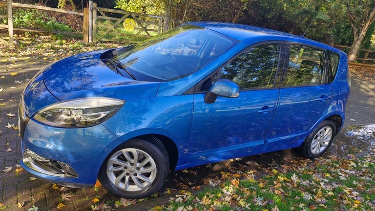 2013 Renault Scenic 1.5 dCi Dynamique TomTom 5dr MPV Diesel Manual