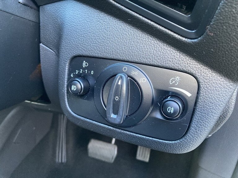  Ford Kuga Zetec Tdci Hatchback Diesel Automatic