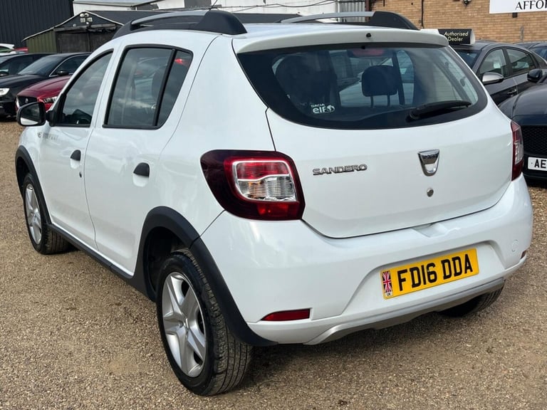 2016 Dacia Sandero Stepway 0.9 TCe Ambiance 5dr [Start Stop] HATCHBACK PETROL Manual